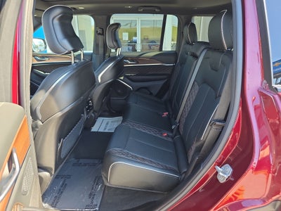 2025 Jeep Grand Cherokee Summit