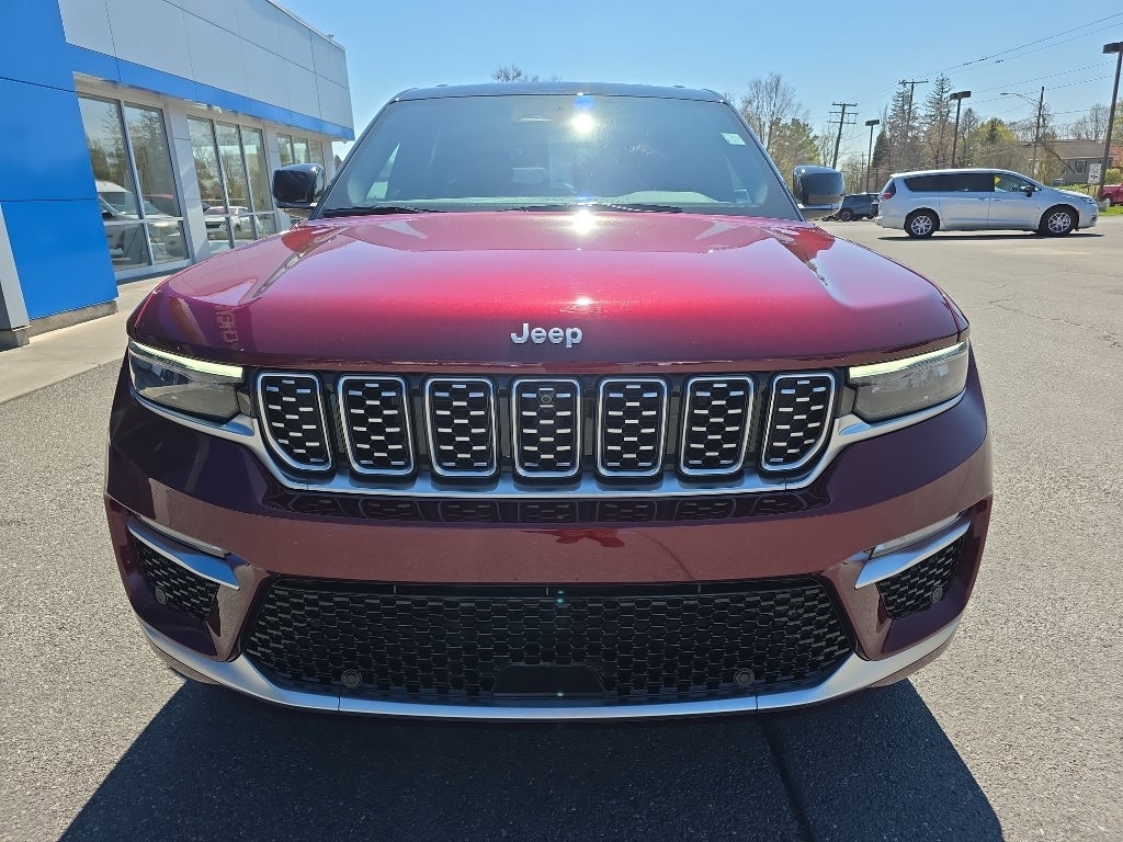 2025 Jeep Grand Cherokee Summit