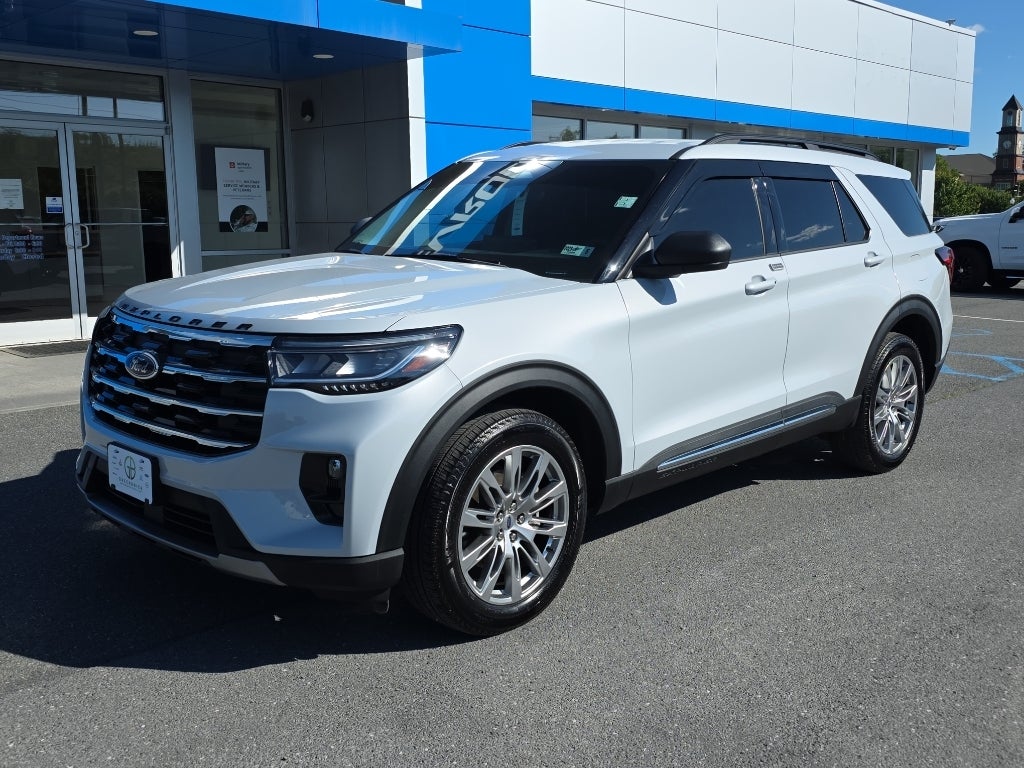 2025 Ford Explorer Active 4WD (PL535)'s photo