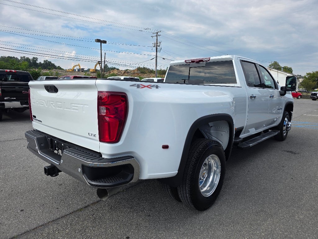 2026 Chevrolet Silverado 3500 HD LTZ DRW