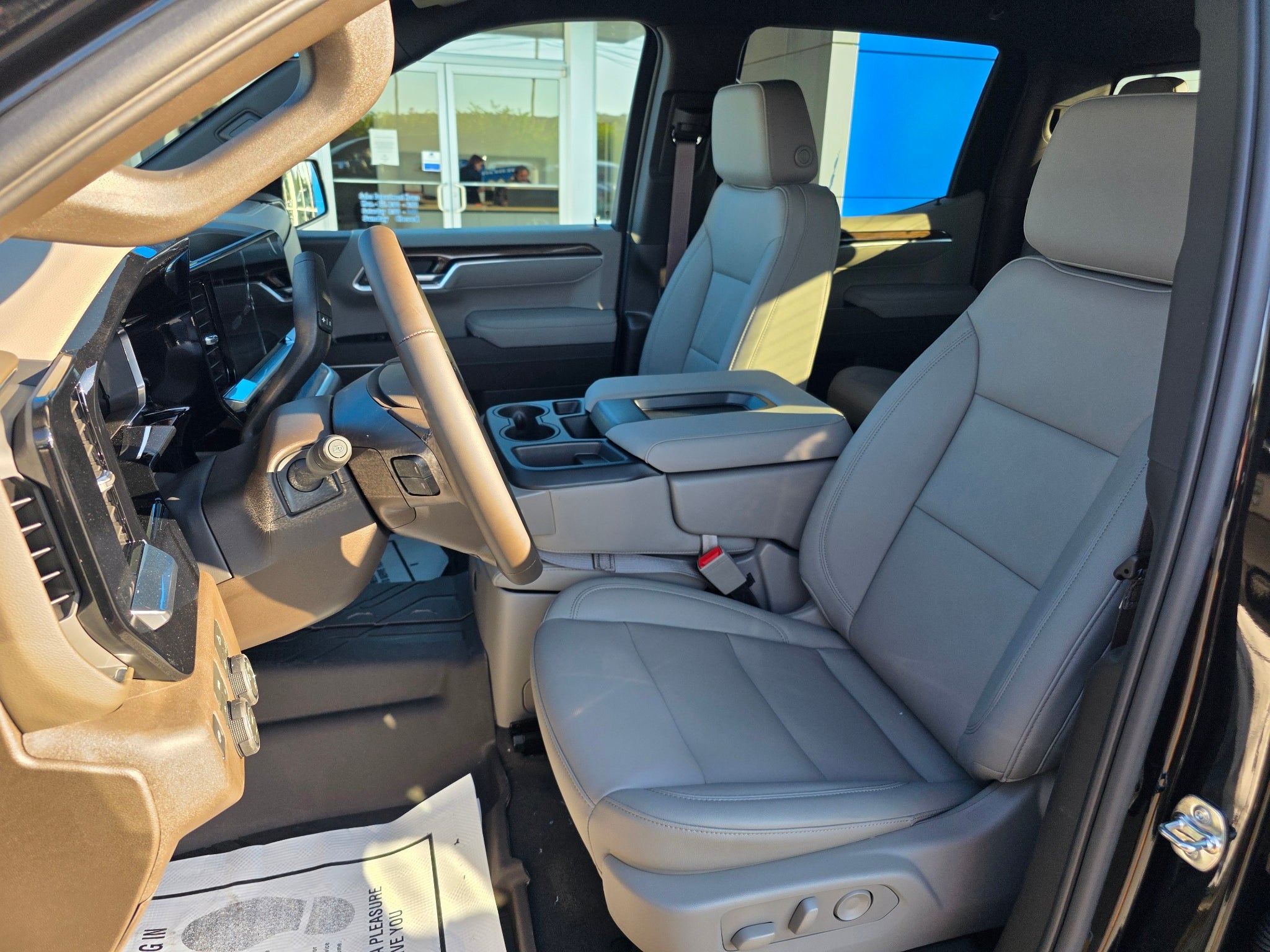 2026 Chevrolet Silverado 1500 LT - Photo 11