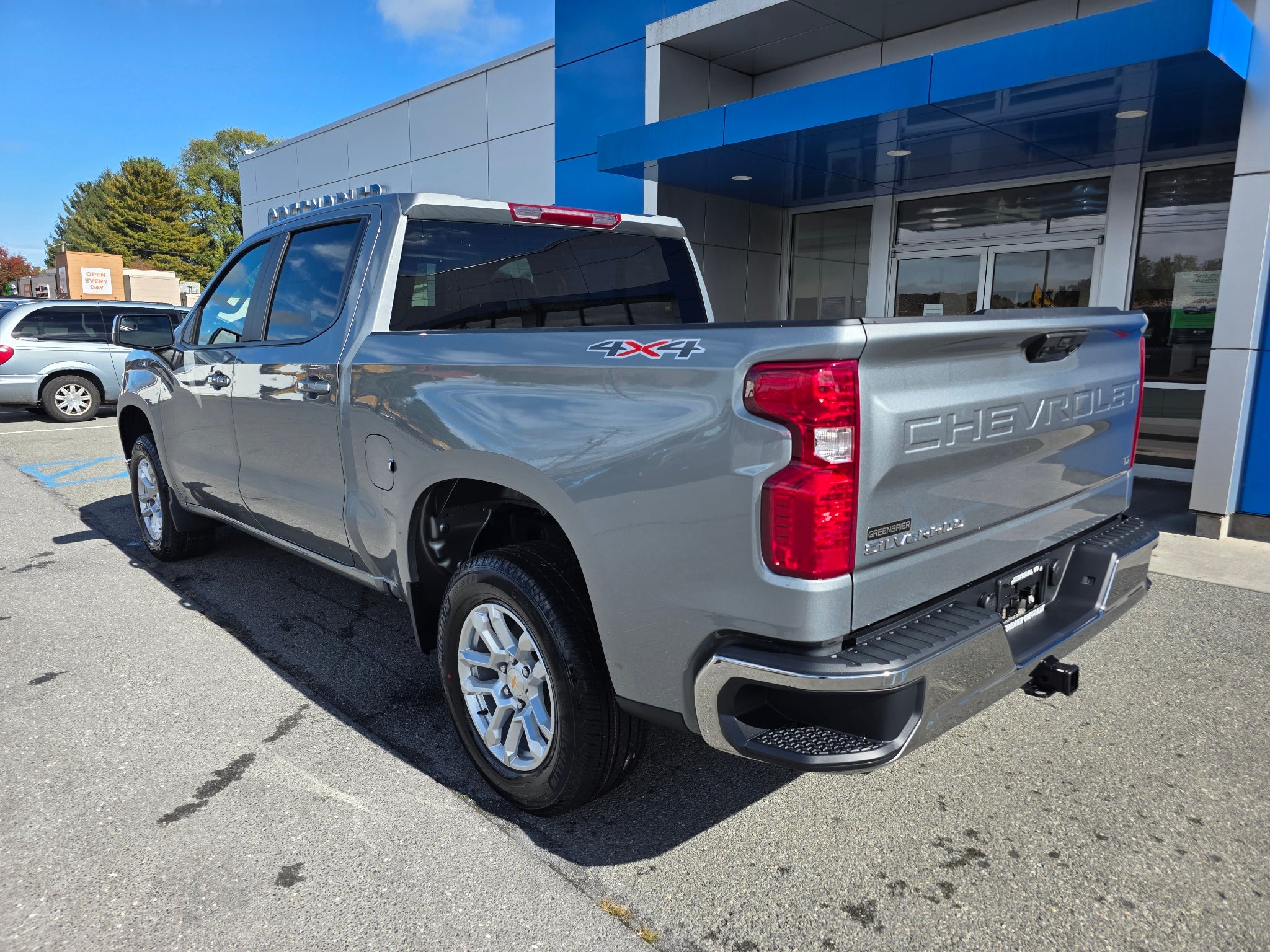 2026 Chevrolet Silverado 1500 LT (2FL)