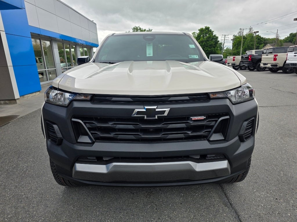 2026 Chevrolet Colorado Trail Boss - Photo 8