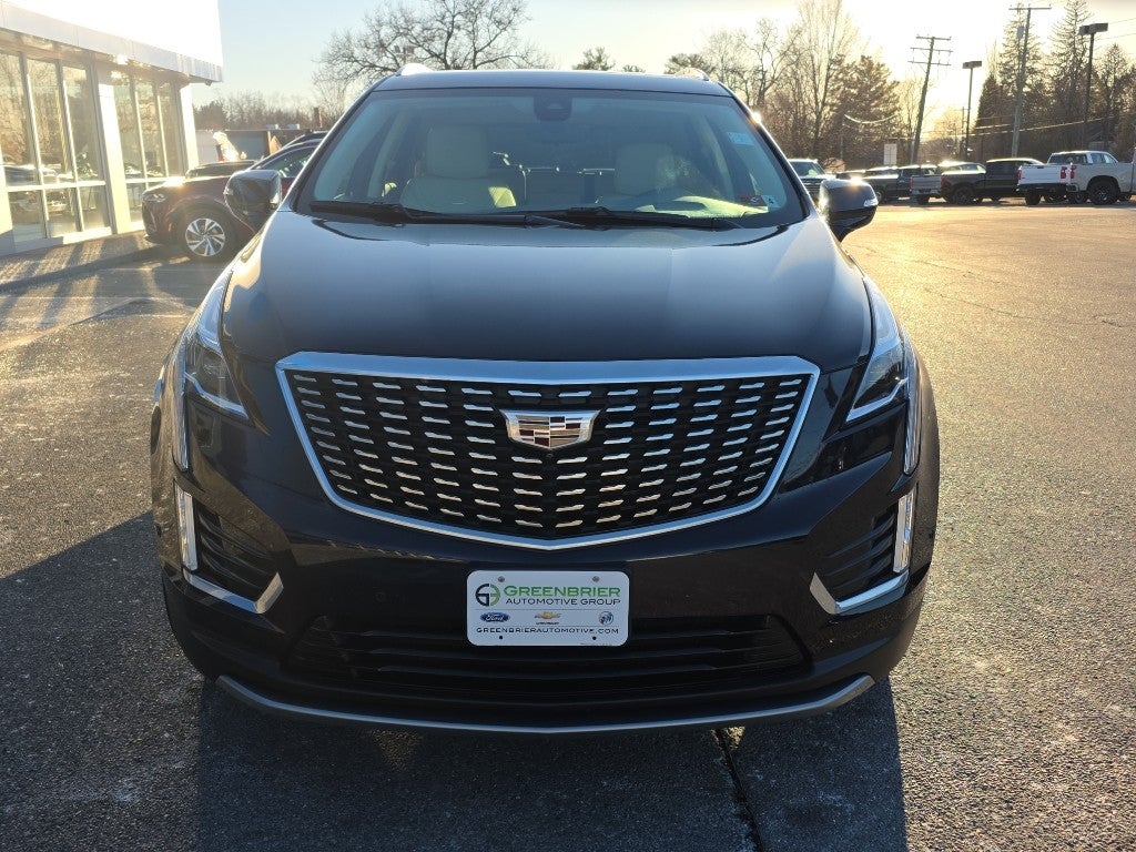 2022 Cadillac XT5 Premium Luxury