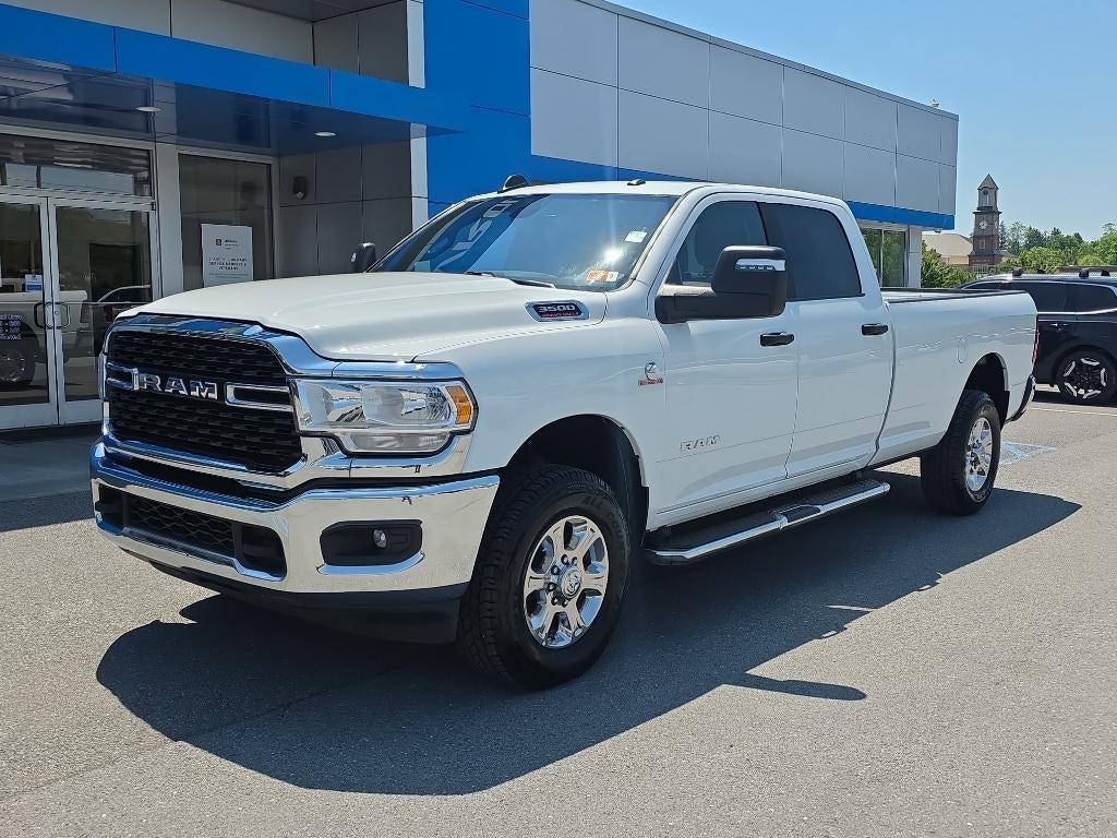 2024 RAM 3500 Big Horn 4X4 Crew Cab LWB's photo