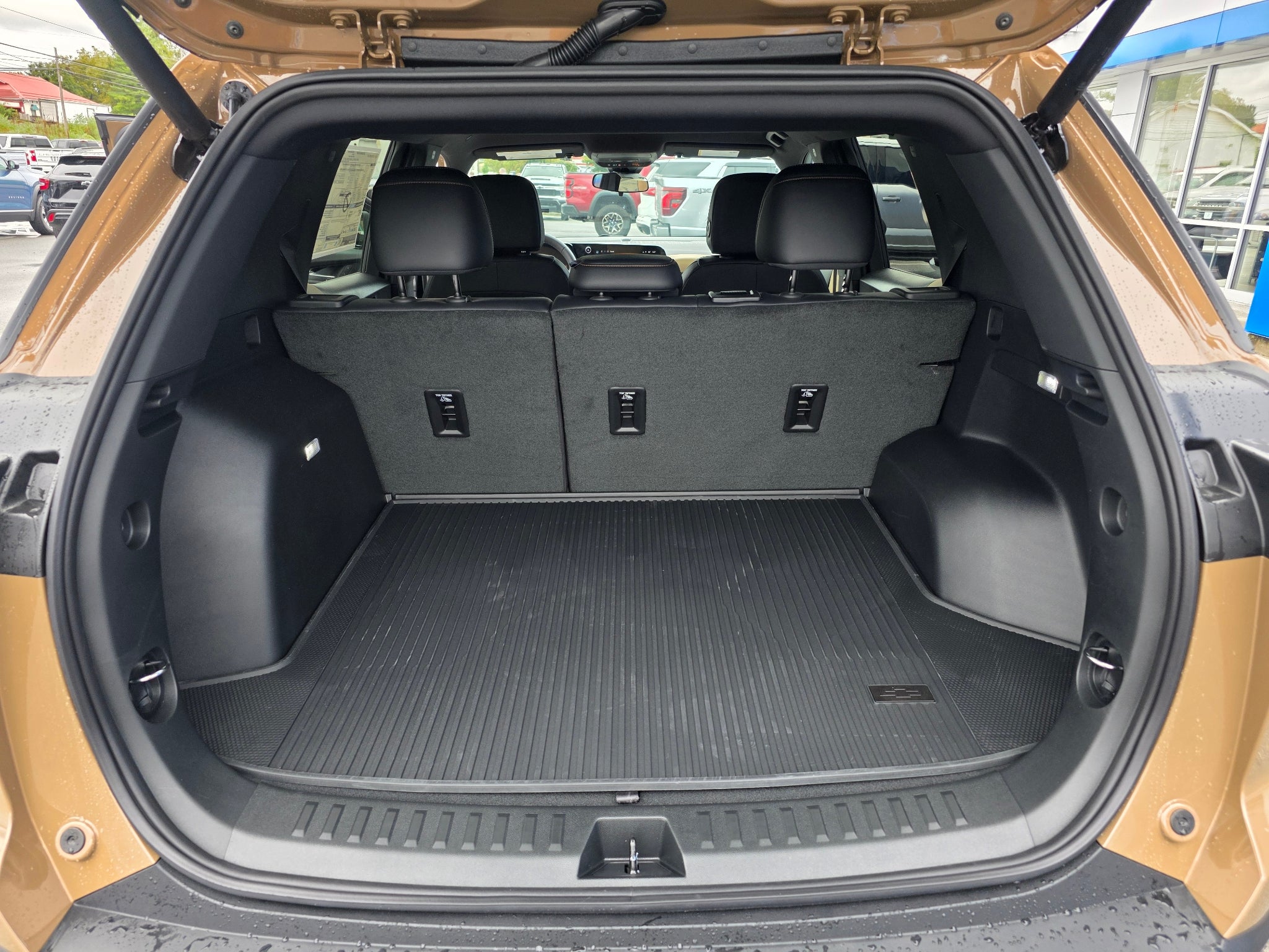 2027 Chevrolet Equinox ACTIV