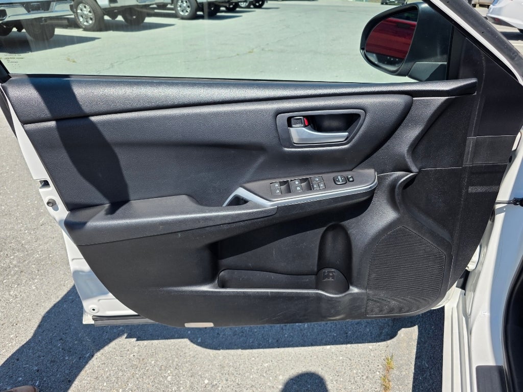 2017 Toyota Camry XLE