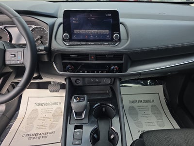 2025 Nissan Rogue SV
