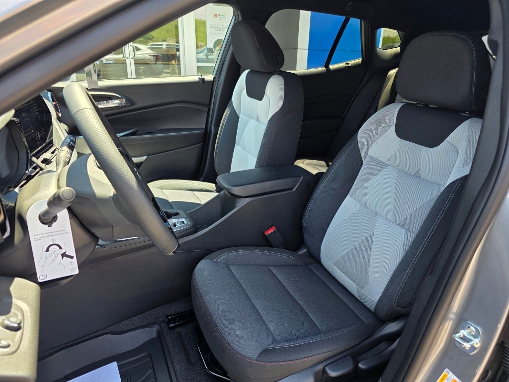 2026 Chevrolet Trax RS - Photo 11