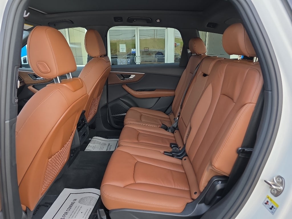 2025 Audi Q7 Premium Plus