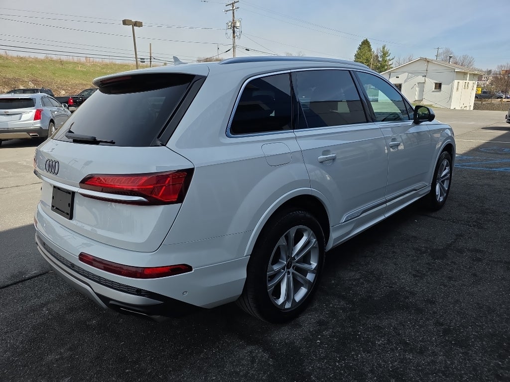 2025 Audi Q7 Premium Plus
