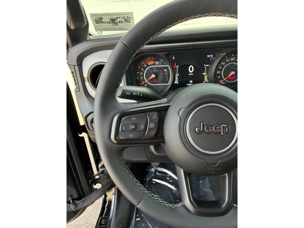 2025 Jeep Wrangler 4-Door Willys 4x4