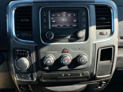 2024 RAM 1500 Classic Warlock Crew Cab 4x4 5'7' Box