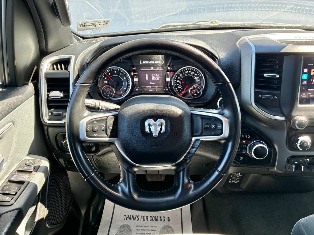 2022 RAM 1500 Big Horn Crew Cab 4x4 5'7' Box