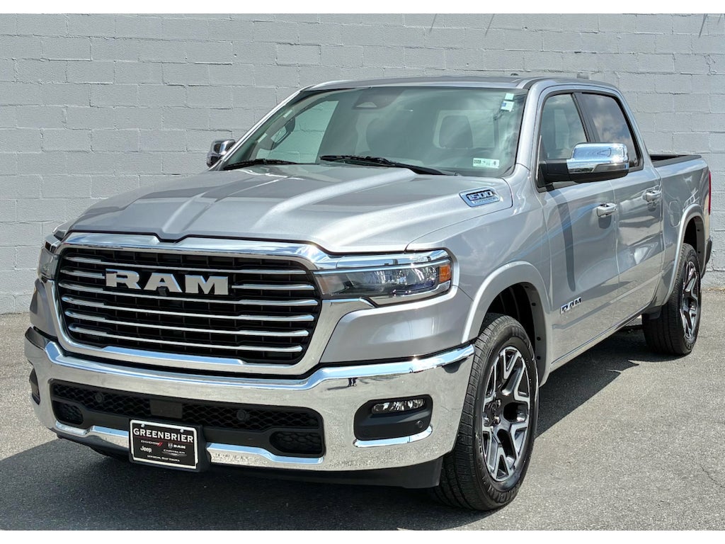 2026 RAM 1500 Laramie Crew Cab 4x4 5'7' Box