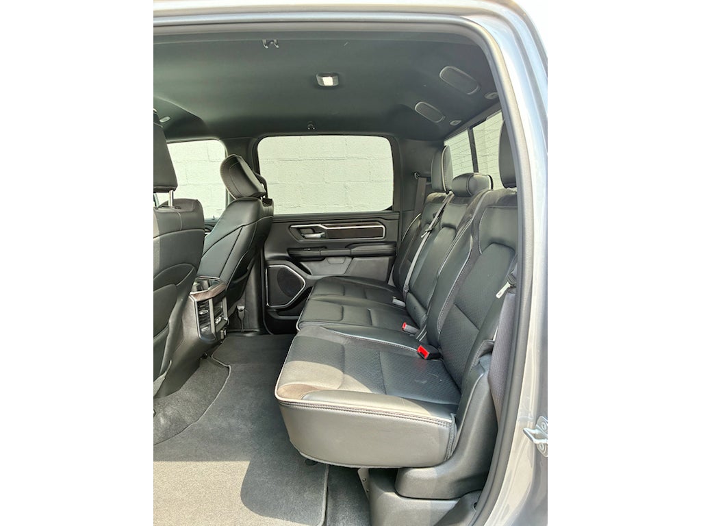 2026 RAM 1500 Laramie Crew Cab 4x4 5'7' Box