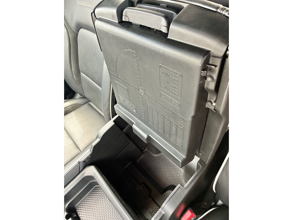 2026 RAM 1500 Laramie Crew Cab 4x4 5'7' Box
