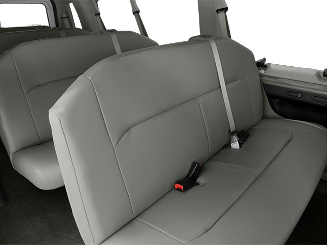 2013 Ford E-350 Super Duty XLT