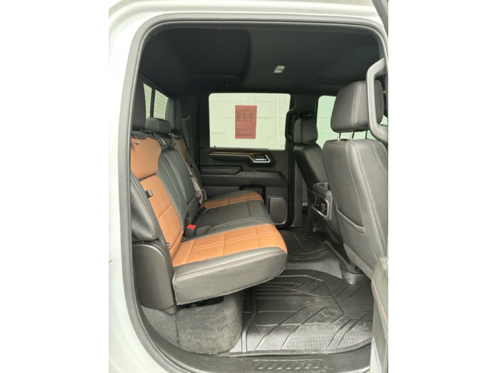 2025 Chevrolet Silverado 3500HD 4WD Crew Cab Long Bed High Country