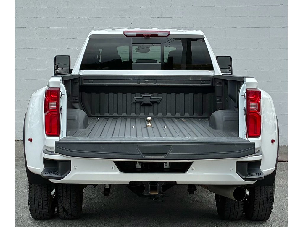 2025 Chevrolet Silverado 3500HD 4WD Crew Cab Long Bed High Country