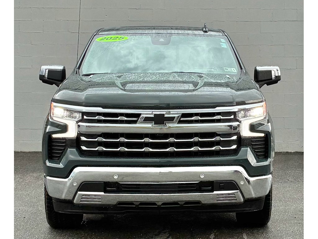 2025 Chevrolet Silverado 1500 4WD Crew Cab Short Bed LTZ