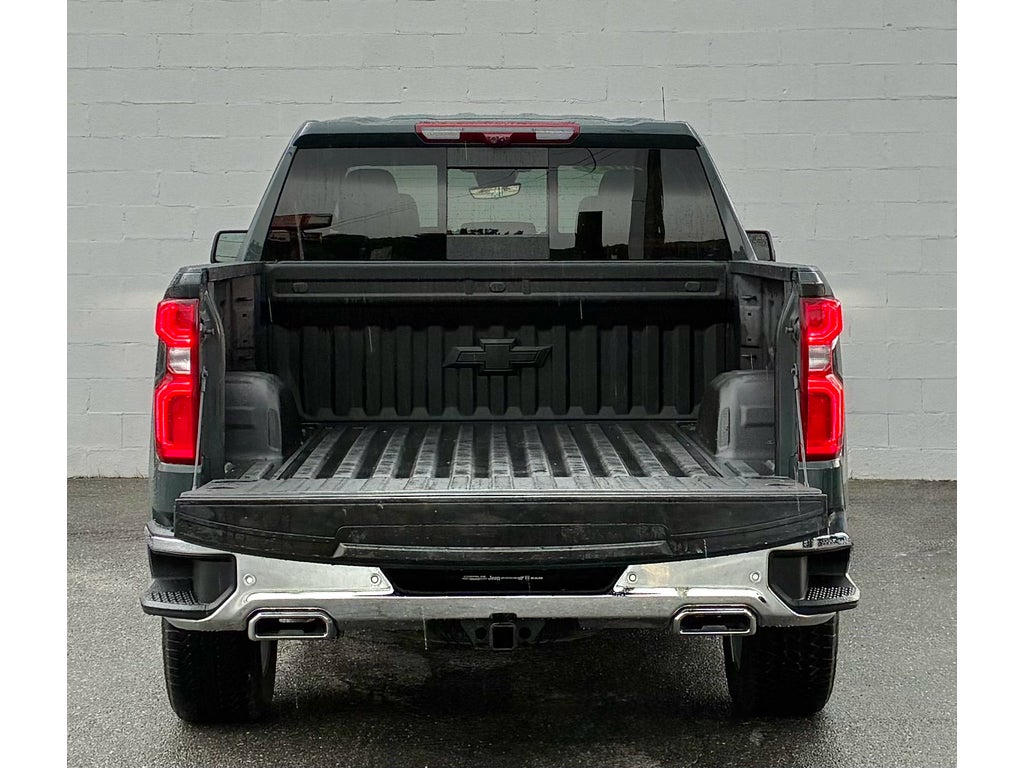 2025 Chevrolet Silverado 1500 4WD Crew Cab Short Bed LTZ