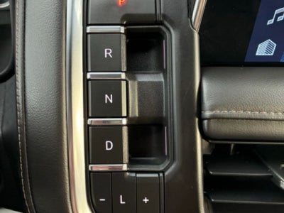 2023 Chevrolet Suburban 4WD High Country