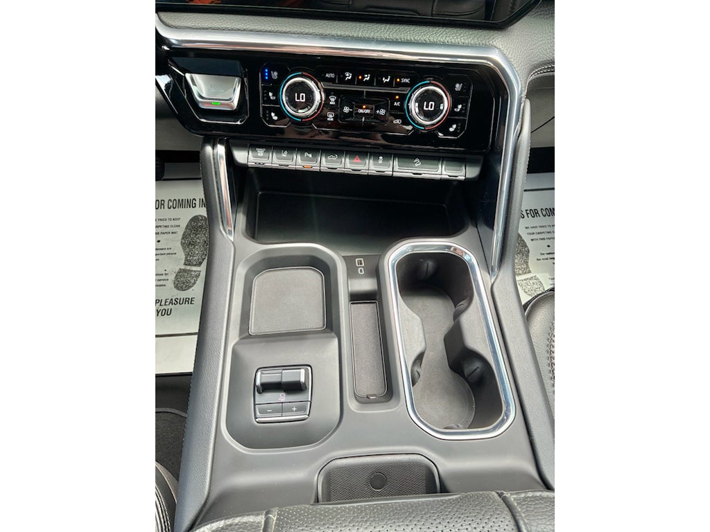2024 GMC Sierra 2500HD Denali