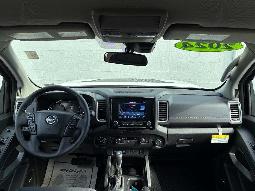 2024 Nissan Frontier Crew Cab SV 4x4