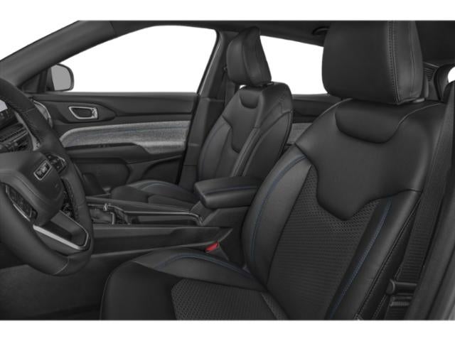 2023 Jeep Compass Altitude