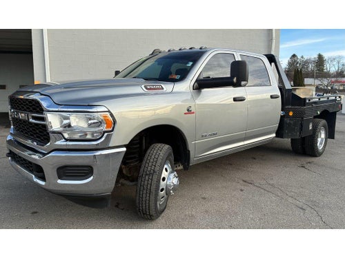 2021 RAM 3500 Tradesman Crew Cab 4x4 8' Box