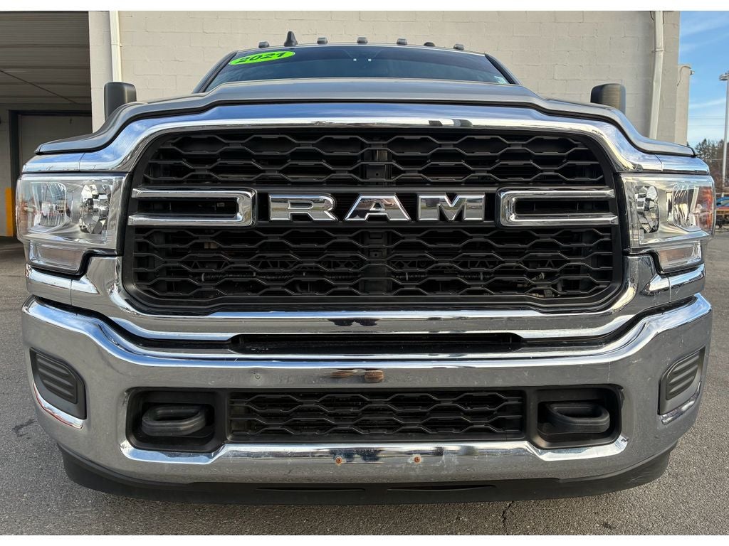 2021 RAM 3500 Tradesman Crew Cab 4x4 8' Box