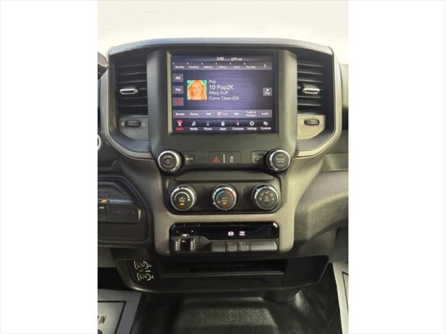 2021 RAM 3500 Tradesman Crew Cab 4x4 8' Box