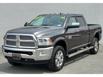 2018 RAM 2500 Laramie Crew Cab 4x4 6'4' Box