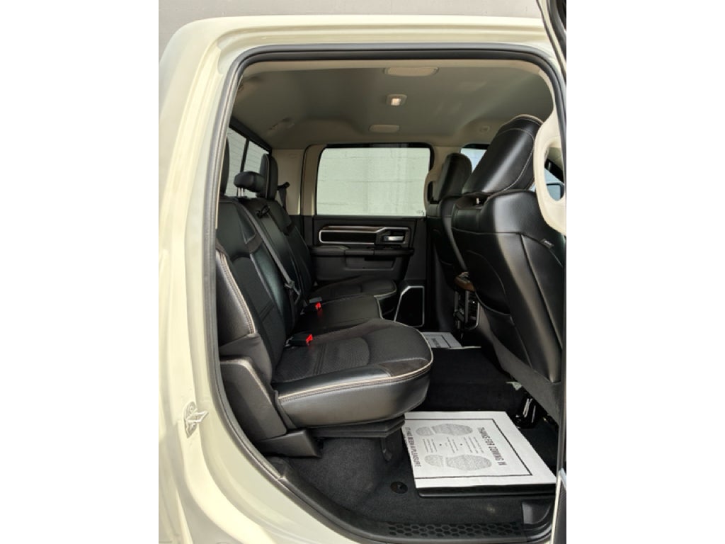 2024 RAM 2500 Laramie Crew Cab 4x4 6'4' Box