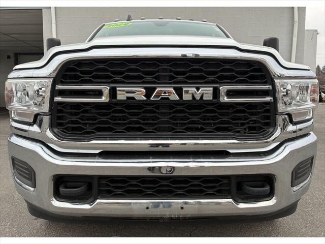 2022 RAM 3500 Chassis Tradesman/SLT/Laramie/Limited
