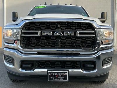 2022 RAM 3500 Chassis Tradesman/SLT/Laramie/Limited