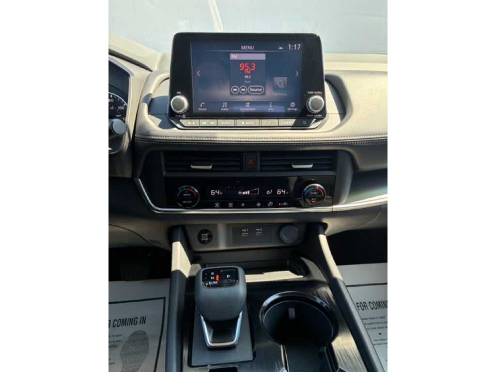 2025 Nissan Rogue SV FWD