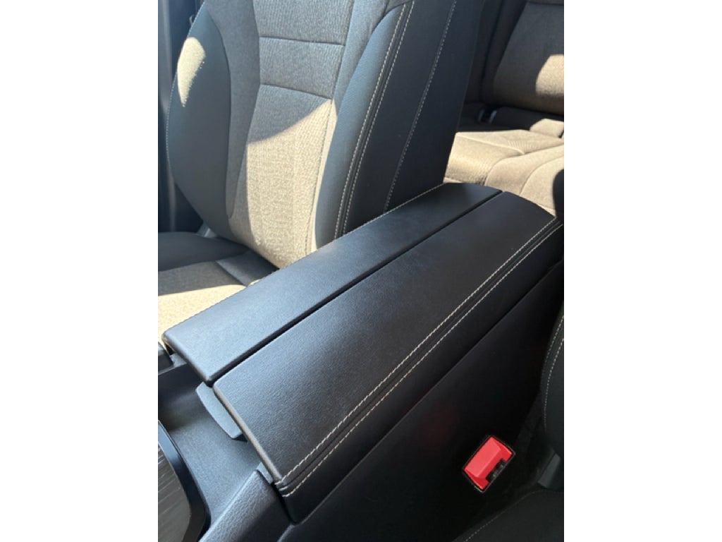 2025 Nissan Rogue SV FWD