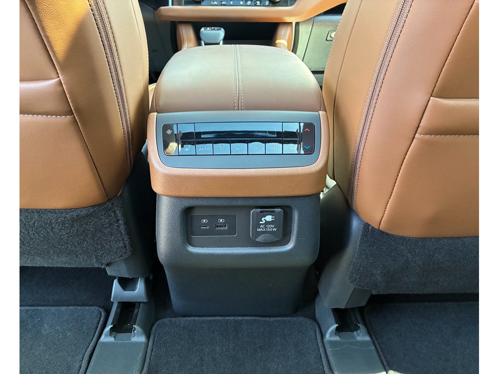 2023 Nissan Pathfinder Platinum 4WD