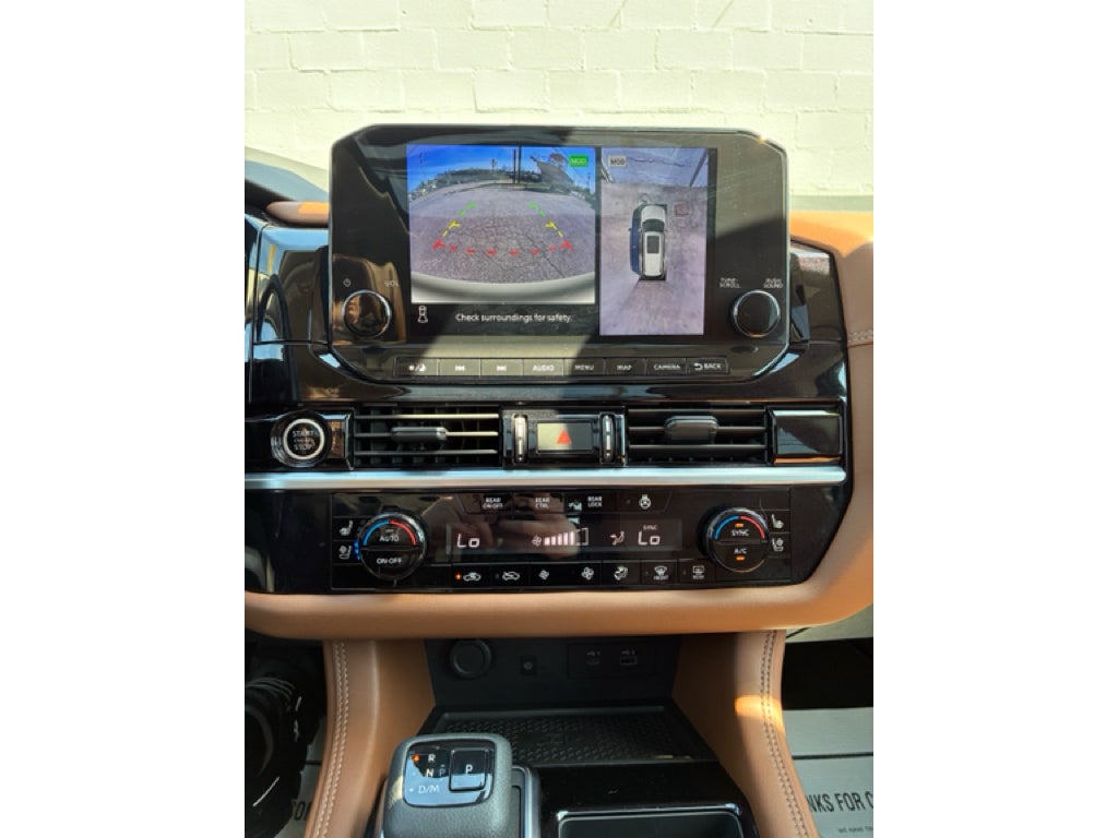 2023 Nissan Pathfinder Platinum 4WD