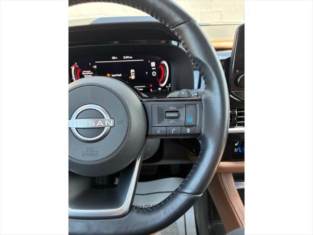 2023 Nissan Pathfinder Platinum 4WD