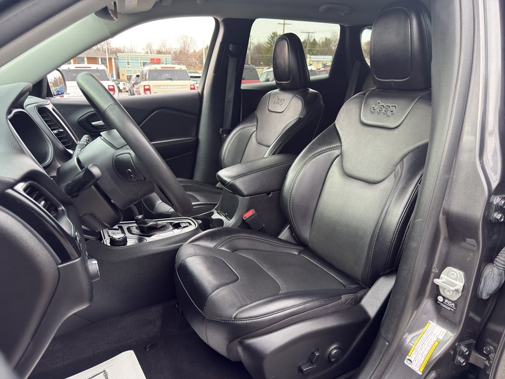 2023 Jeep Cherokee Altitude Lux