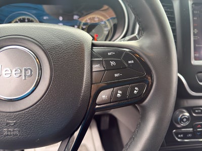 2023 Jeep Cherokee Altitude Lux