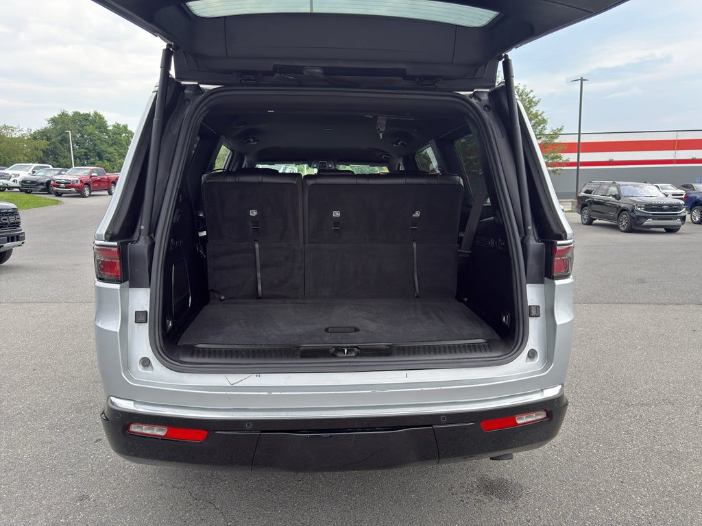 2024 Jeep Wagoneer Series II