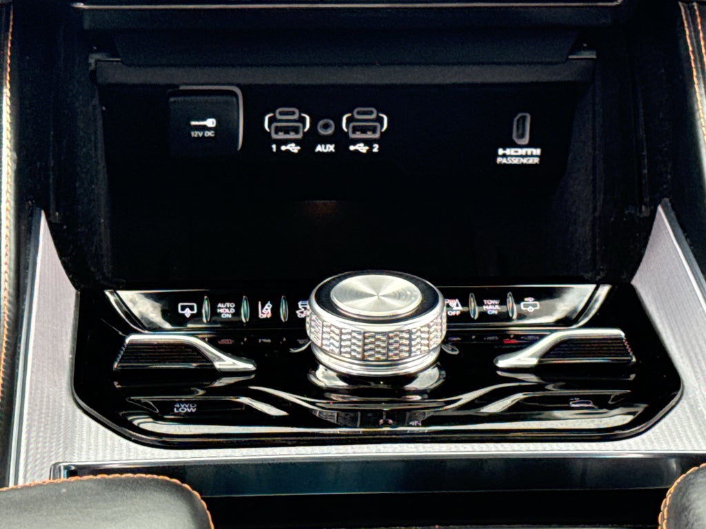 2022 Jeep Grand Wagoneer Series III