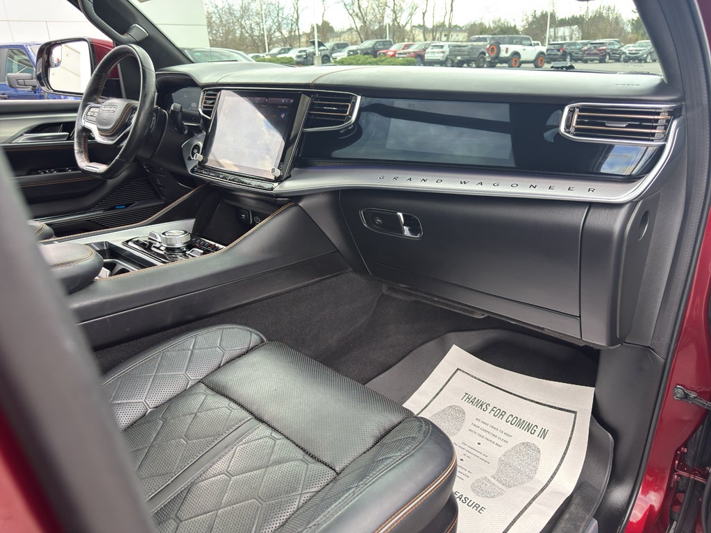 2022 Jeep Grand Wagoneer Series III