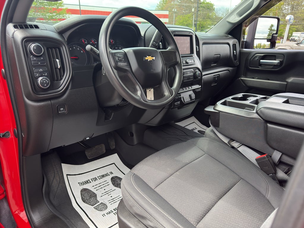 2021 Chevrolet Silverado Custom
