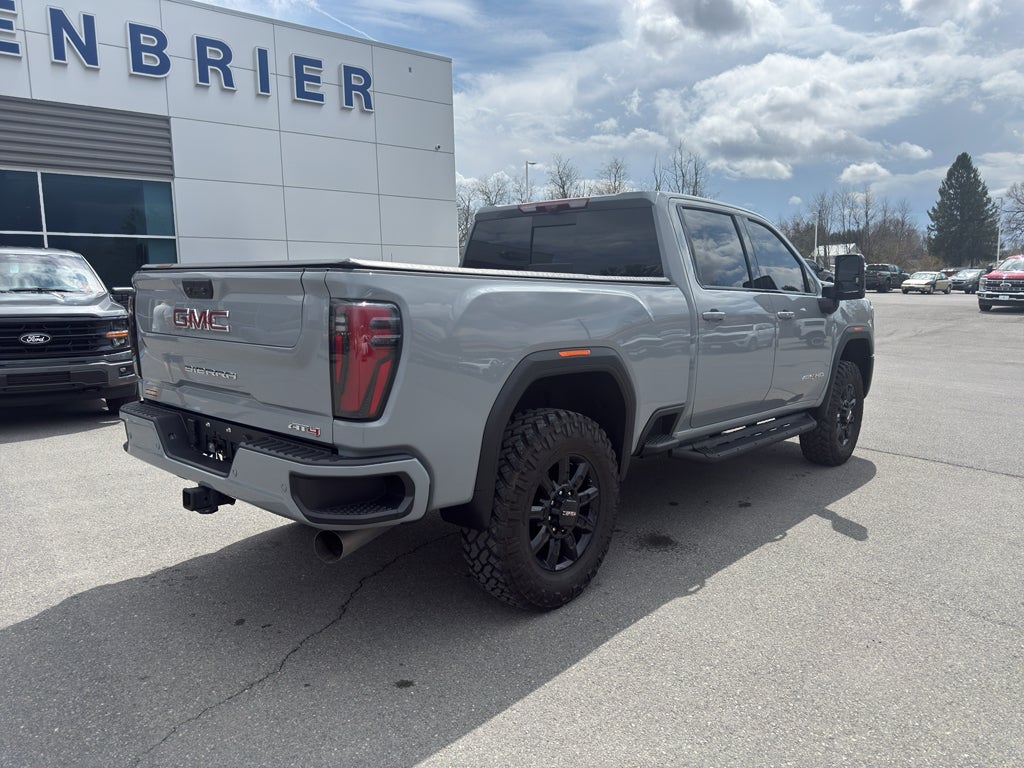 2025 GMC Sierra AT4
