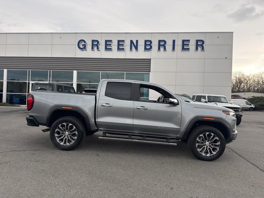 2023 GMC Canyon 4WD Denali